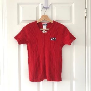 NWT Fila V-Neck Ribbed T-Shirt in Red, Size Medium Vintage